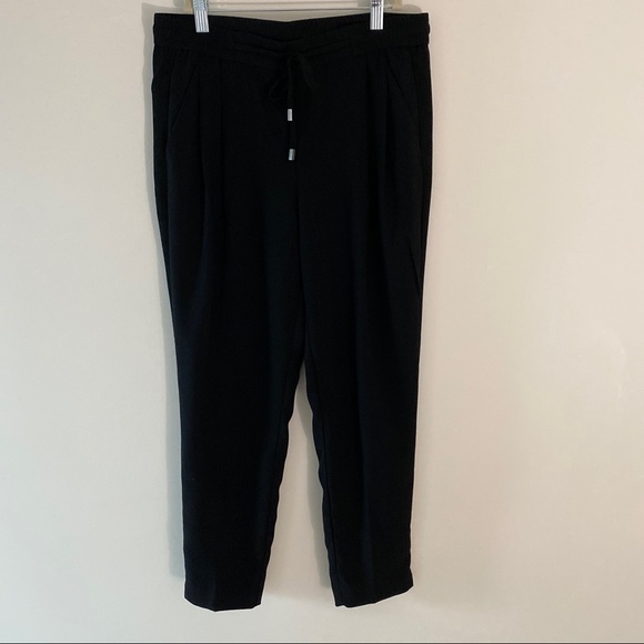 RW&Co | Pleated Black Pants - Picture 2 of 8